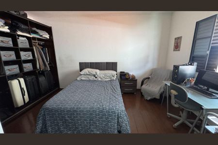 Casa à venda com 4 quartos, 275m² em Vila Jerusalem, São Bernardo do Campo