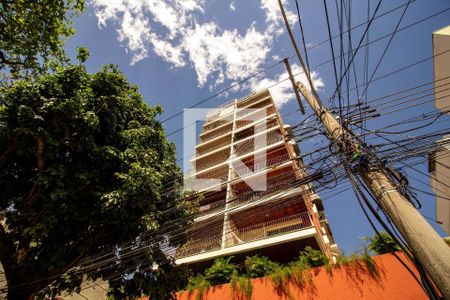 Apartamento para alugar com 100m², 3 quartos e 2 vagasFachada