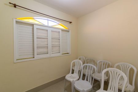 Casa para alugar com 180m², 3 quartos e 2 vagasQuarto 2