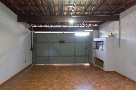 Casa para alugar com 180m², 3 quartos e 2 vagasGaragem