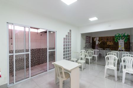 Casa para alugar com 180m², 3 quartos e 2 vagasCozinha