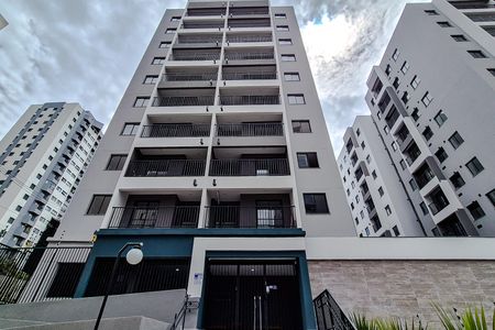 Apartamento para alugar com 42m², 2 quartos e 1 vagaFachada - Plaquinha