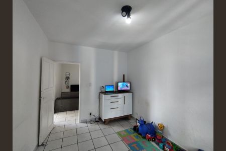 Casa de condomínio à venda com 270m², 4 quartos e sem vagaQuarto