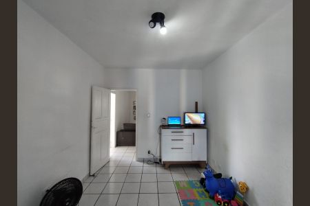 Casa de condomínio à venda com 270m², 4 quartos e sem vagaQuarto