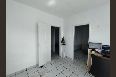 Casa de condomínio à venda com 270m², 4 quartos e sem vagaQuarto