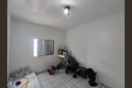 Casa de condomínio à venda com 270m², 4 quartos e sem vagaQuarto