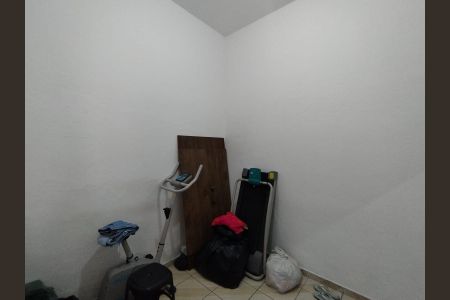 Casa de condomínio à venda com 270m², 4 quartos e sem vagaQuarto