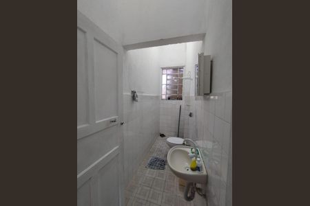 Casa de condomínio à venda com 270m², 4 quartos e sem vagaBanheiro - torneira