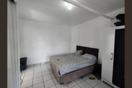 Casa de condomínio à venda com 270m², 4 quartos e sem vagaQuarto