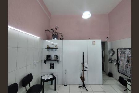 Casa de condomínio à venda com 270m², 4 quartos e sem vagaSalao da Casa