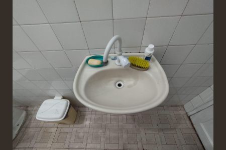 Casa de condomínio à venda com 270m², 4 quartos e sem vagaBanheiro - torneira