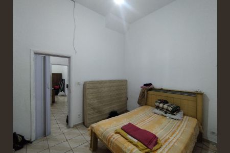 Casa de condomínio à venda com 270m², 4 quartos e sem vagaQuarto