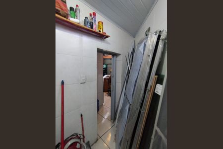 Casa de condomínio à venda com 270m², 4 quartos e sem vagaBanheiro - torneira