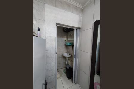 Casa de condomínio à venda com 270m², 4 quartos e sem vagaBanheiro - torneira