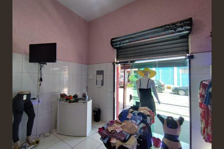 Casa de condomínio à venda com 270m², 4 quartos e sem vagaSalao da Casa