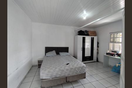 Casa de condomínio à venda com 270m², 4 quartos e sem vagaQuarto