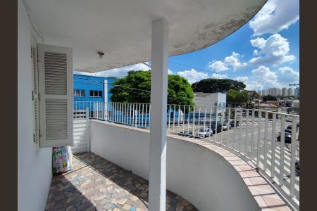 Casa de condomínio à venda com 270m², 4 quartos e sem vagaVaranda