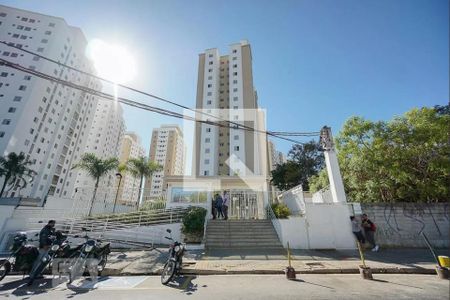 Apartamento para alugar com 52m², 2 quartos e 1 vagaFachada