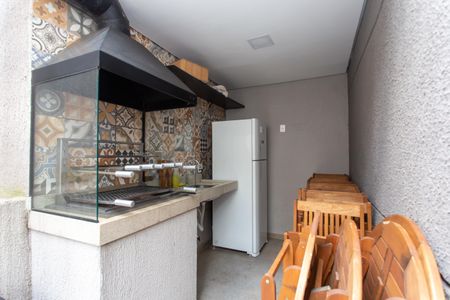 Apartamento para alugar com 32m², 2 quartos e sem vagaÁrea comum - Churrasqueira