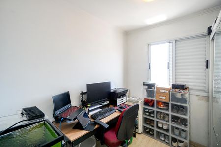 Apartamento à venda com 68m², 3 quartos e 1 vagaQuarto 01