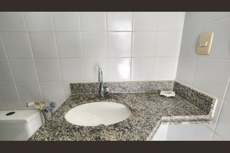 Apartamento para alugar com 90m², 1 quarto e 2 vagasBanheiro do mezanino