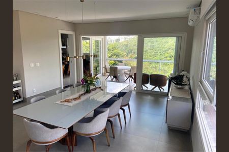 Casa à venda com 4 quartos, 898m² em Alphaville, Santana de Parnaíba