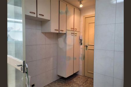 Apartamento à venda com 3 quartos, 140m² em Paraíso, São Paulo