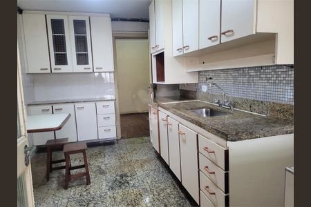 Apartamento à venda com 3 quartos, 140m² em Paraíso, São Paulo