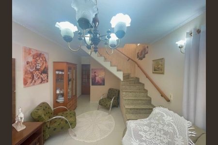 Casa à venda com 175m², 3 quartos e 4 vagasSala