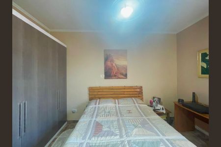 Casa à venda com 175m², 3 quartos e 4 vagasQuarto 1