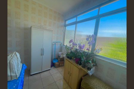 Casa à venda com 175m², 3 quartos e 4 vagasÁrea de Serviço