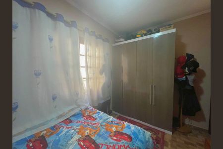 Casa à venda com 175m², 3 quartos e 4 vagasQuarto 2