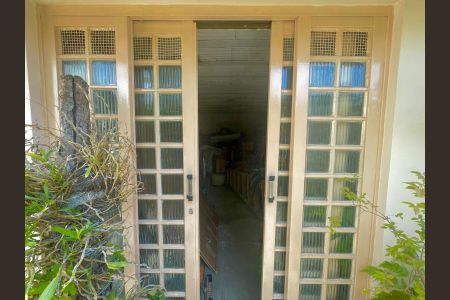 Casa à venda com 175m², 3 quartos e 4 vagasDepósito 