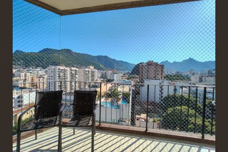 Apartamento à venda com 190m², 3 quartos e 2 vagasVaranda da Suíte 2