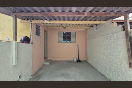 Casa para alugar com 30m², 1 quarto e 1 vagaÁrea externa 