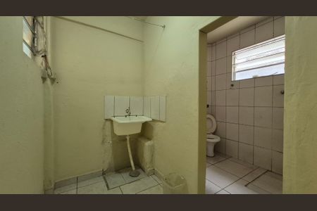 Casa para alugar com 30m², 1 quarto e 1 vagaLavanderia 