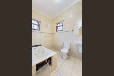 Banheiro da Suíte de casa para alugar com 2 quartos, 72m² em Vila Maria, São José dos Campos