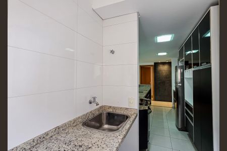 Apartamento para alugar com 94m², 2 quartos e 1 vagaÁrea de Serviço