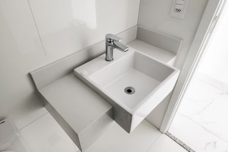 Apartamento à venda com 60m², 2 quartos e 1 vaga Apartamento à venda com 60m², 2 quartos e 1 vagaBanheiro Social