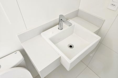 Apartamento à venda com 60m², 2 quartos e 1 vaga Apartamento à venda com 60m², 2 quartos e 1 vagaBanheiro da Suíte