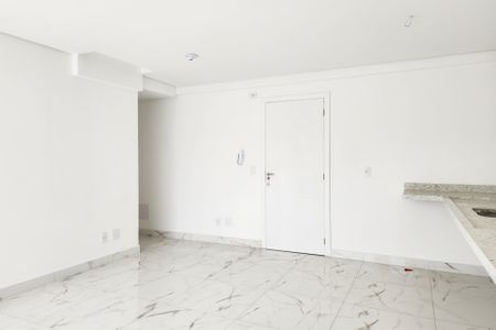 Apartamento à venda com 60m², 2 quartos e 1 vaga Apartamento à venda com 60m², 2 quartos e 1 vagaSala