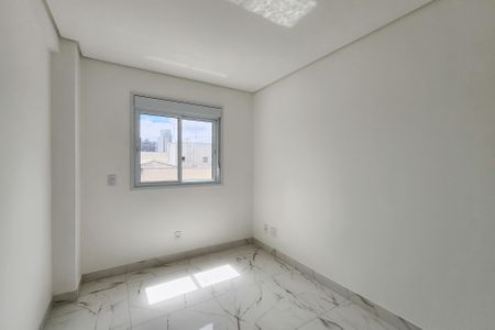 Apartamento à venda com 60m², 2 quartos e 1 vaga Apartamento à venda com 60m², 2 quartos e 1 vagaQuarto
