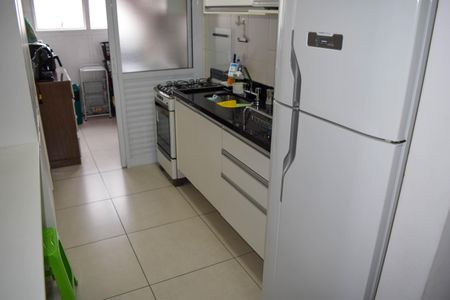 Apartamento à venda com 85m², 3 quartos e 2 vagasCozinha