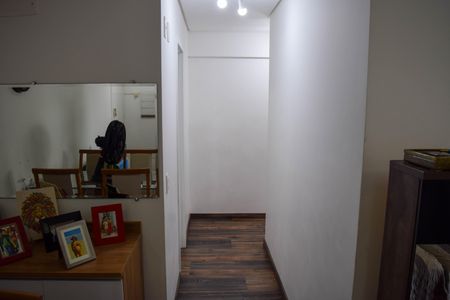 Apartamento à venda com 85m², 3 quartos e 2 vagasCorredor