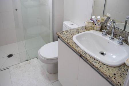 Apartamento à venda com 85m², 3 quartos e 2 vagasBanheiro Suíte 