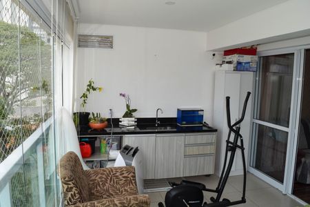 Apartamento à venda com 85m², 3 quartos e 2 vagasVaranda