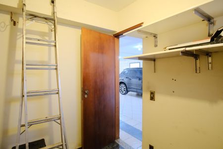 Casa para alugar com 310m², 4 quartos e 6 vagasQuarto de Serviço