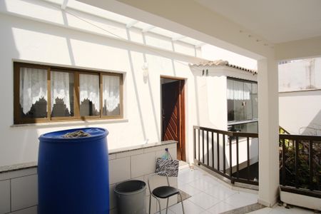 Casa para alugar com 310m², 4 quartos e 6 vagasÁrea de Serviço