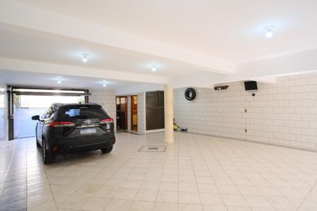 Casa para alugar com 310m², 4 quartos e 6 vagasGaragem