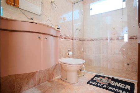 Casa para alugar com 310m², 4 quartos e 6 vagasBanheiro da Suíte 2